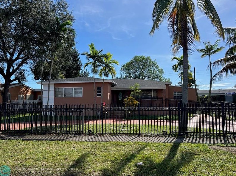 840 Ne 178th Ter, Miami, FL 33162