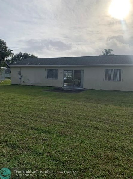 1918 Se Oxmoor Ter, Fort Pierce, FL 34952