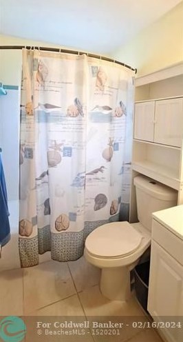 308 8 Dr, Okeechobee FL 34974-4543 exterior