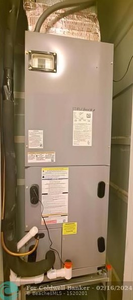 308 8 Dr, Okeechobee FL 34974-4543 exterior