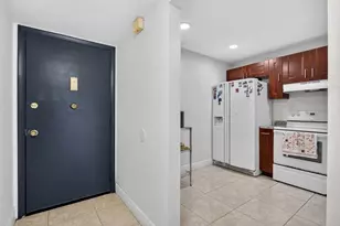 6301 N University Dr, Tamarac, FL 33321 - Photo 4