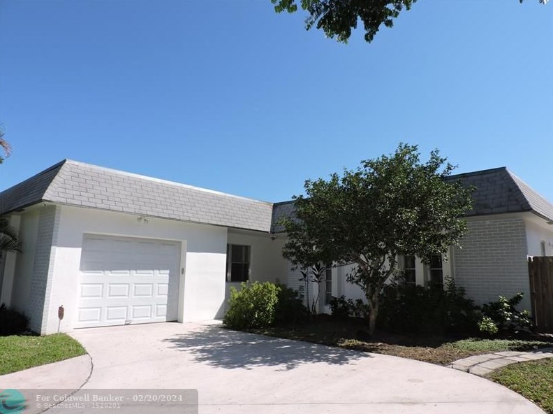 316 Se 4th Ter, Dania Beach, FL 33004