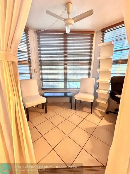 1701 191 St, Miami FL  33056-3338 exterior