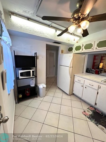 1701 191 St, Miami FL  33056-3338 exterior