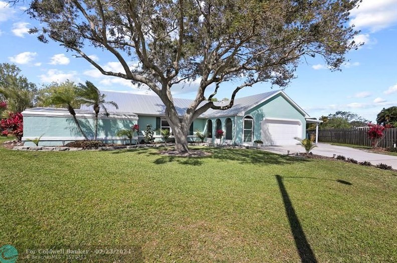 1450 Marisol Ct, Fort Pierce, FL 34952-7605