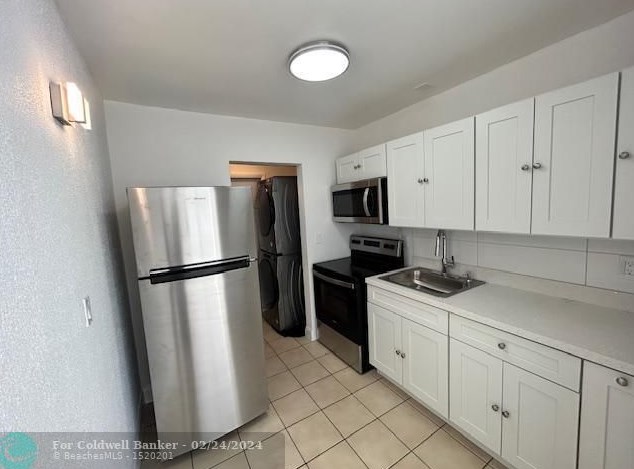 210 Nw 9th Ave, Dania Beach, FL 33004