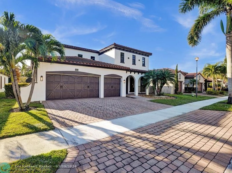 4014 88th Ter, Hollywood, FL 33024-8704