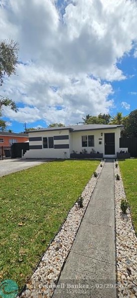 680 Ne 131st St, Miami, FL 33161
