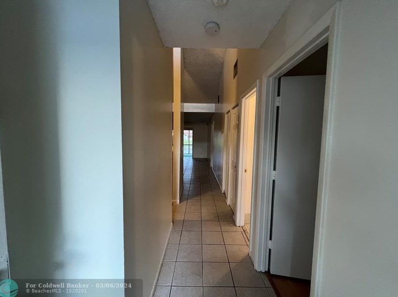 3831 69th Ave, Hollywood FL  33023-6638 exterior