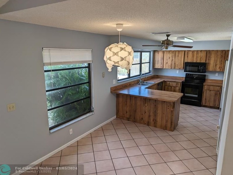 333 35th St, Boca Raton FL  33431-5816 exterior