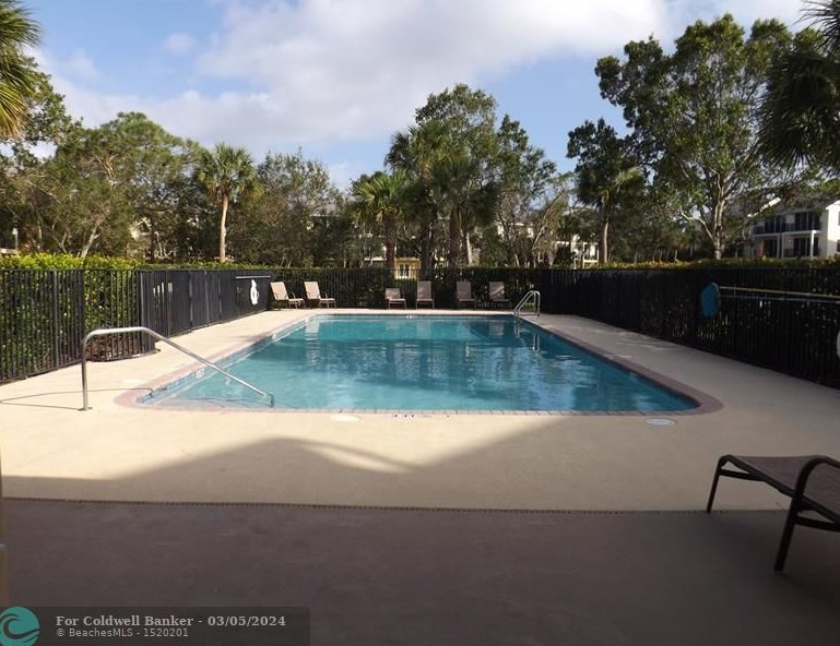 1640 42nd Sq, Vero Beach, FL 32960-2522