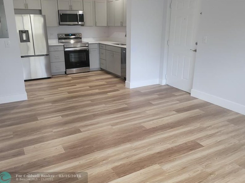 3700 N 56th Ave #1030, Hollywood, FL 33021