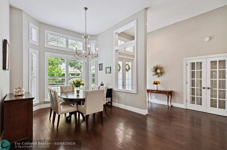 1055 Parkside Circle, Boca Raton, FL 33486