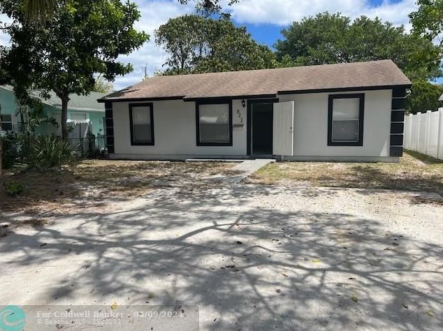 822 N D St, Lake Worth, FL 33460