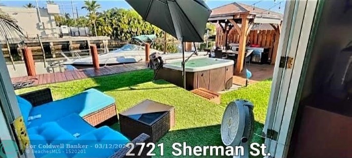 2721 Sherman St, Hollywood, FL 33020
