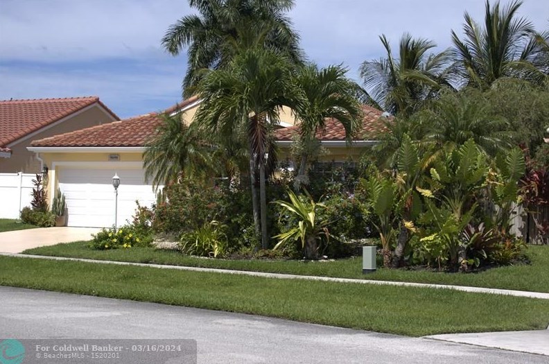 9696 Tavernier Dr, Boca Raton, FL 33496