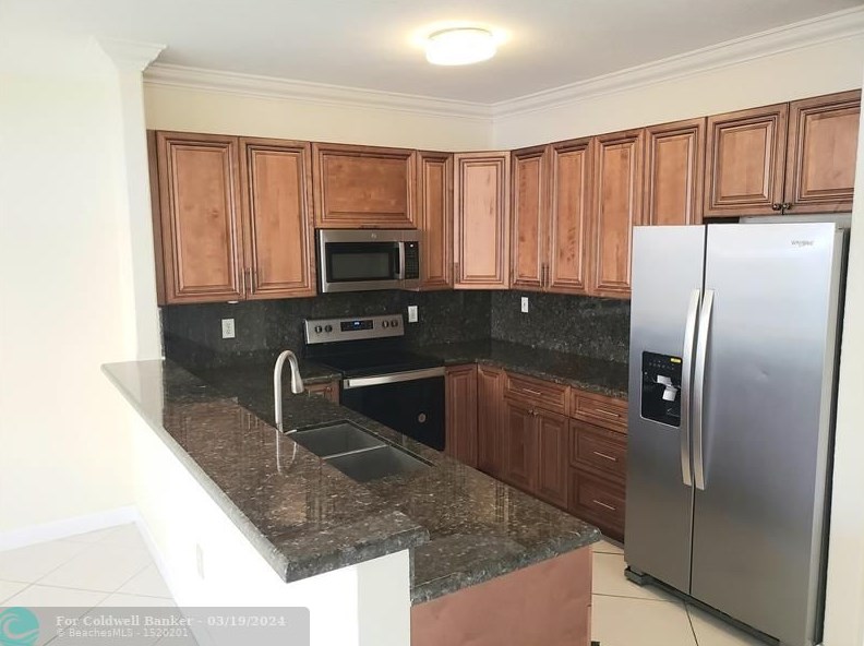 16903 Sw 34th St, Hollywood, FL 33027