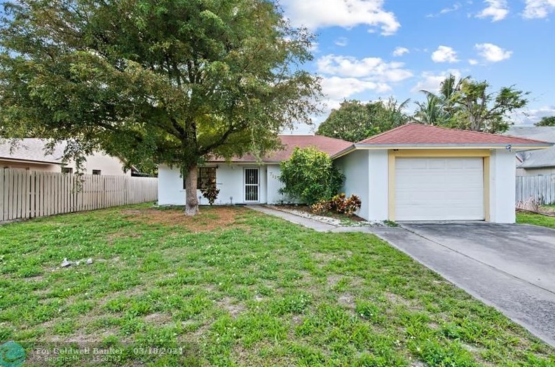 7117 Hyatt Ave, Lake Worth, FL 33462