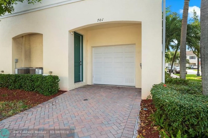 701 Sw 2nd Terrace, Pompano Beach, FL 33060