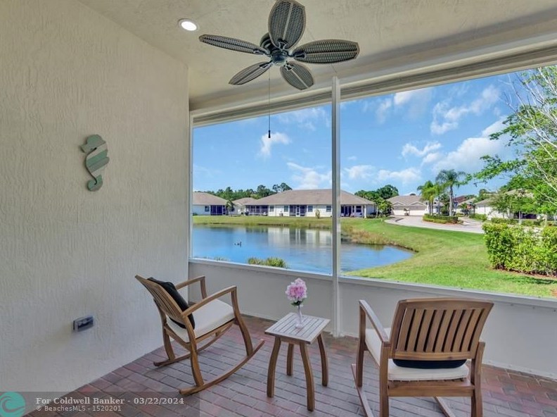 1868 Red Oak Ter, Vero Beach FL  32966 exterior