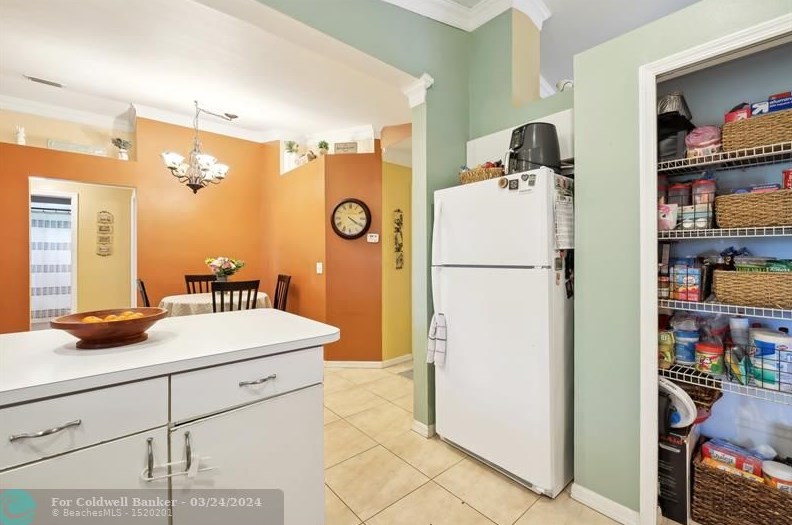 465 Eyerly Ave, Fort Pierce FL  34983-2903 exterior