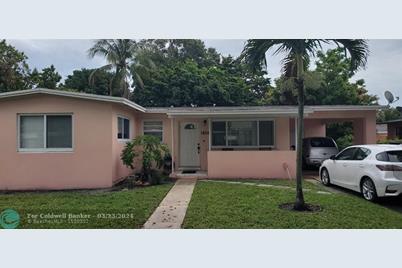 1804 NW 18th Ct - Photo 1