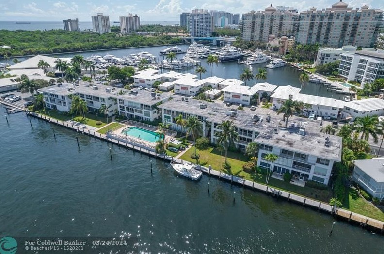 2717 Yacht Club Blvd, Fort Lauderdale, FL 33304-4546