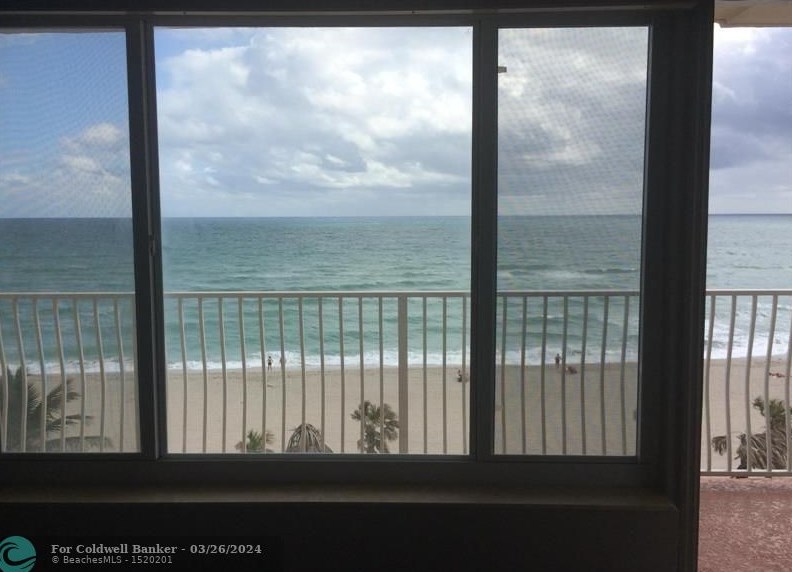 300 Oregon St #506, Hollywood, FL 33019