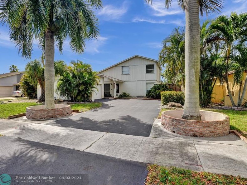 4024 1st Pl, Pompano Beach, FL 33442-8010