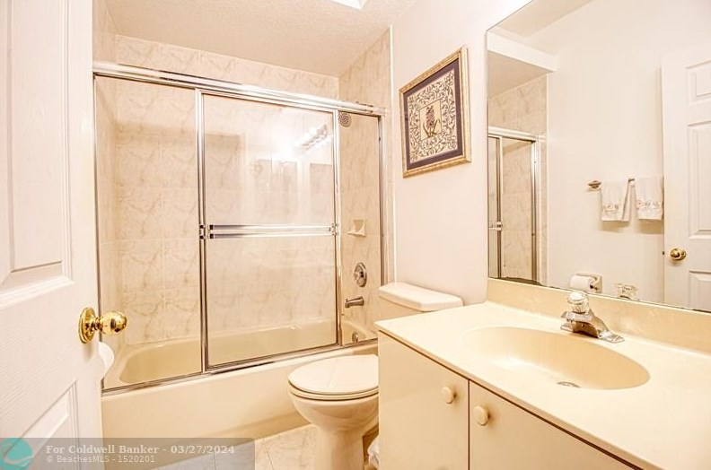 2080 99th Ave, Hollywood FL 33024-1416 exterior