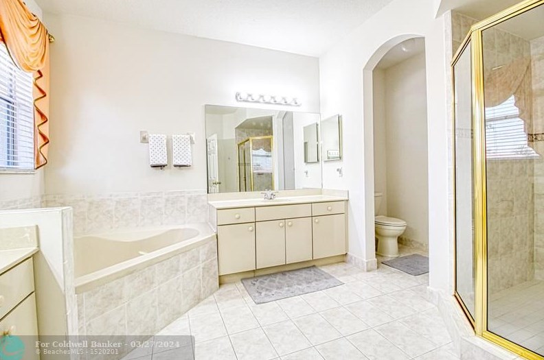 2080 99th Ave, Hollywood FL 33024-1416 exterior