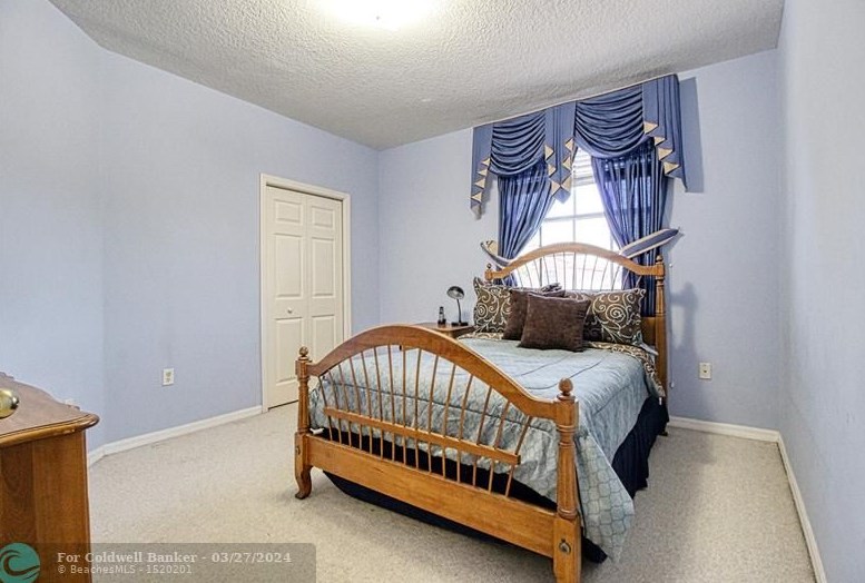 2080 99th Ave, Hollywood FL 33024-1416 exterior