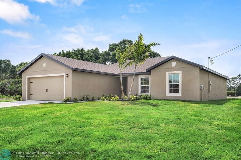 8265 105th Ct, Vero Beach, FL 32967-3654