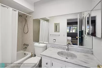 3501 NW 47th Ave, Unit #505, Lauderdale Lakes, FL 33319 - Photo 16