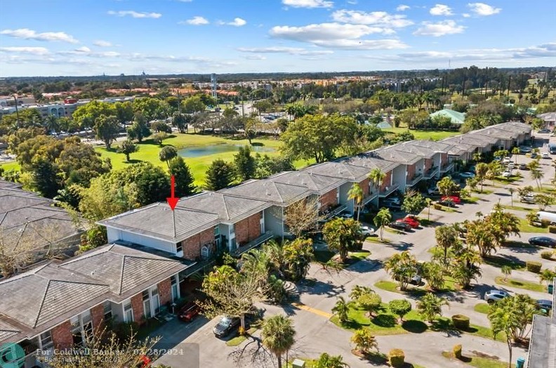 6728 Brookline Dr, Hialeah FL  33015-2442 exterior