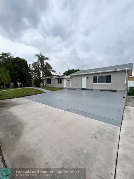 1810 Sw 99th Ave, Hollywood, FL 33025