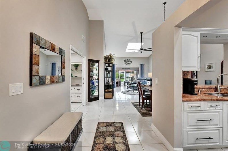 7568 Island Breeze Ter, Boynton Beach, FL 33437-5403