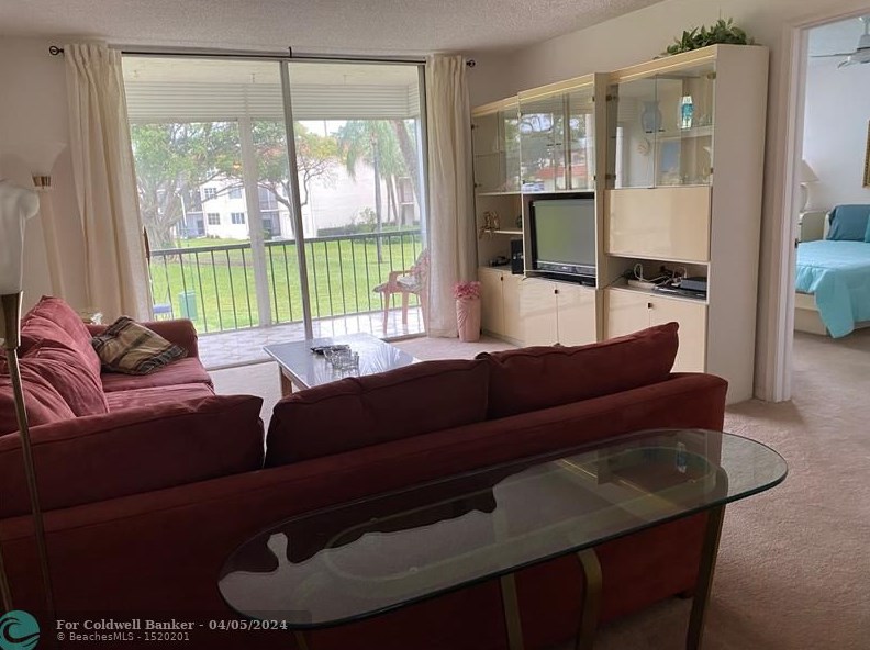 811 S Hollybrook Dr #203, Hollywood, FL 33025
