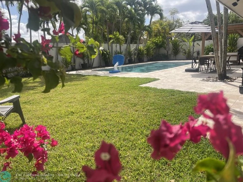 9721 135th Ave, Miami, FL 33186-2260