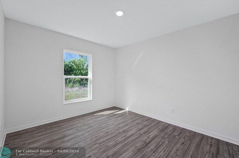 8455 100 Ave, Vero Beach FL 32967-3358 exterior