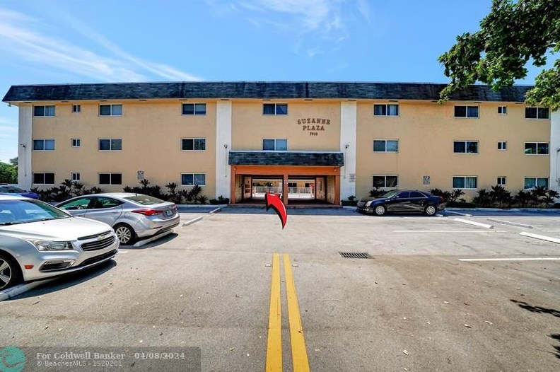 7910 Taft St #206, Hollywood, FL 33024