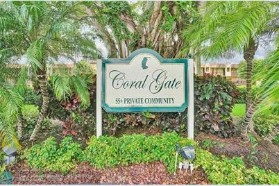 6636  Coral Lake Dr, Unit #6636, Margate, FL 33063 - Photo 1