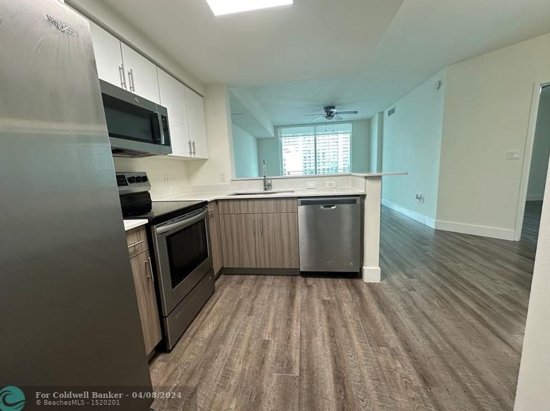 110 Sw 12th St #1904, Miami, FL 33130