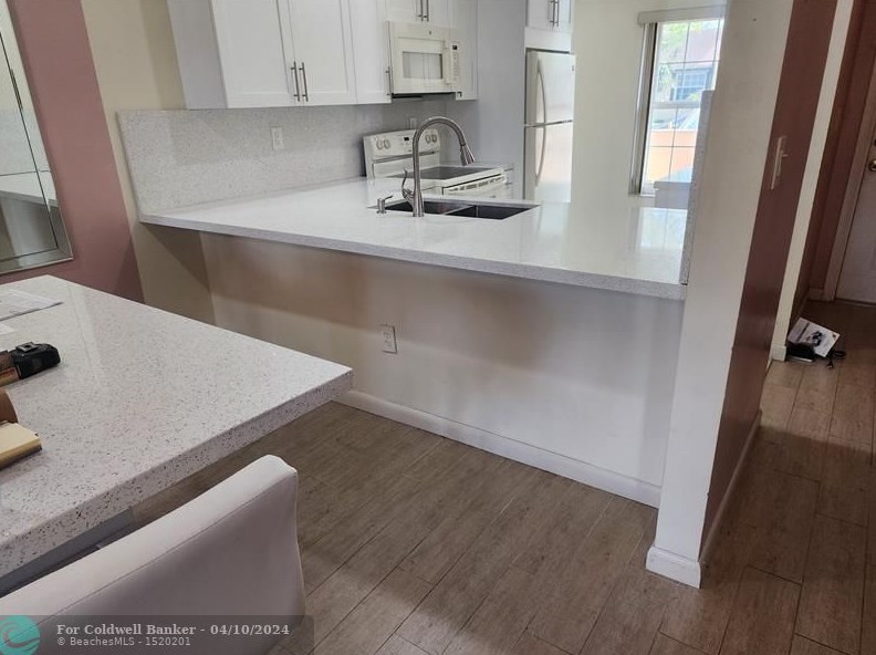 9341 E Elm Ln, Hollywood, FL 33025