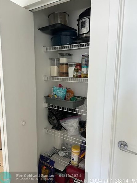 1111 1st Ave, Miami FL  33130-5400 exterior