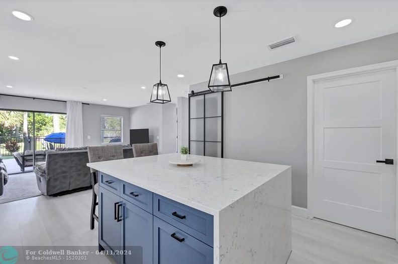 8613 Windy Cir, Boynton Beach FL  33472-5126 exterior