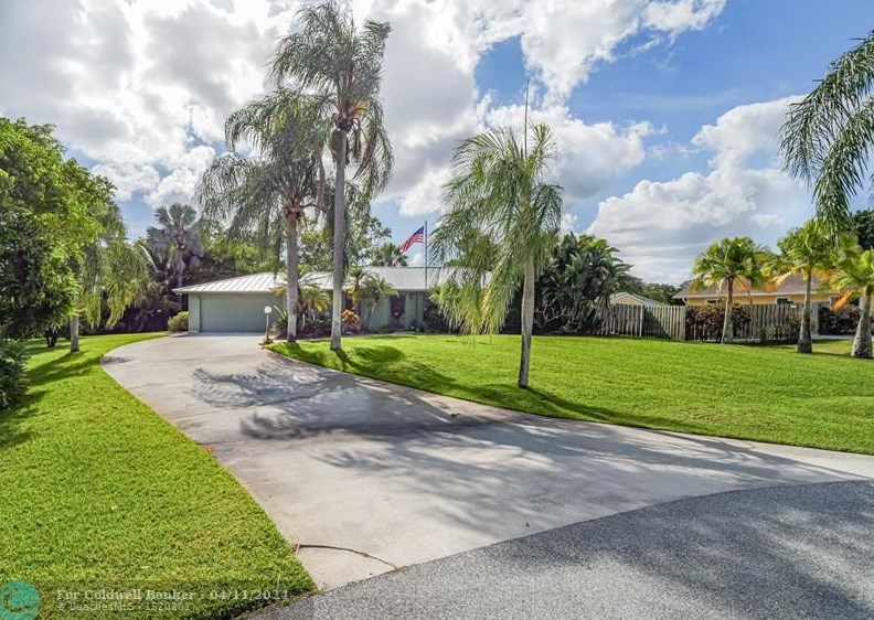 2224 Meadow Gln, Stuart, FL 34997-6550