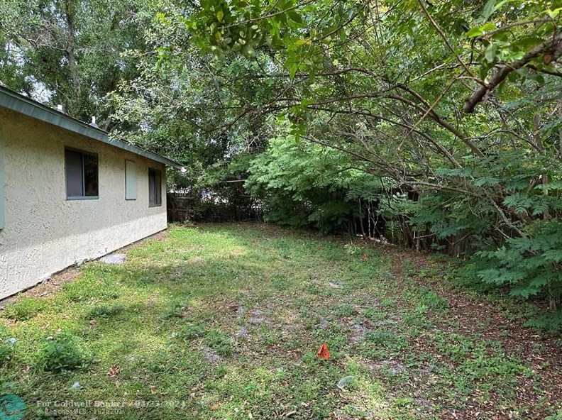 1698 Norwood St, Melbourne, FL 32905-5009
