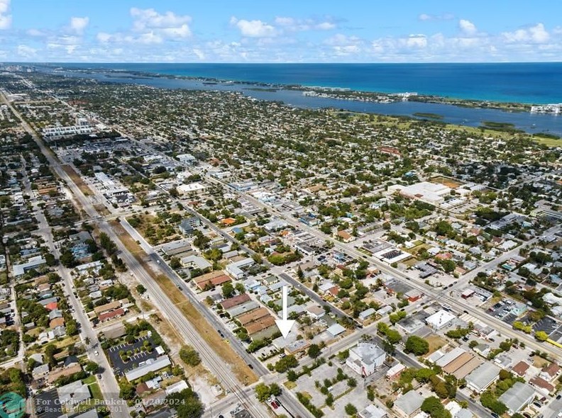 1122 N St, Lake Worth FL 33460-5246 exterior