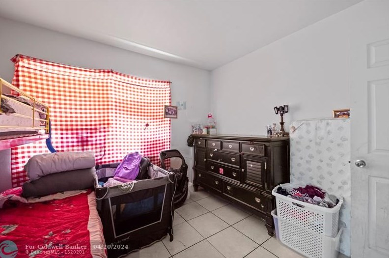 1122 N St, Lake Worth FL 33460-5246 exterior